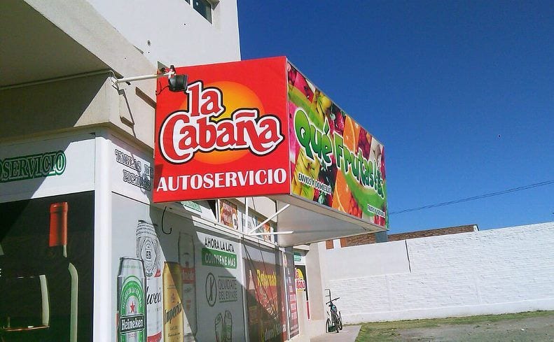 Lona