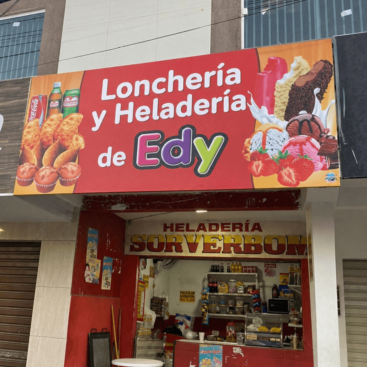 Lona